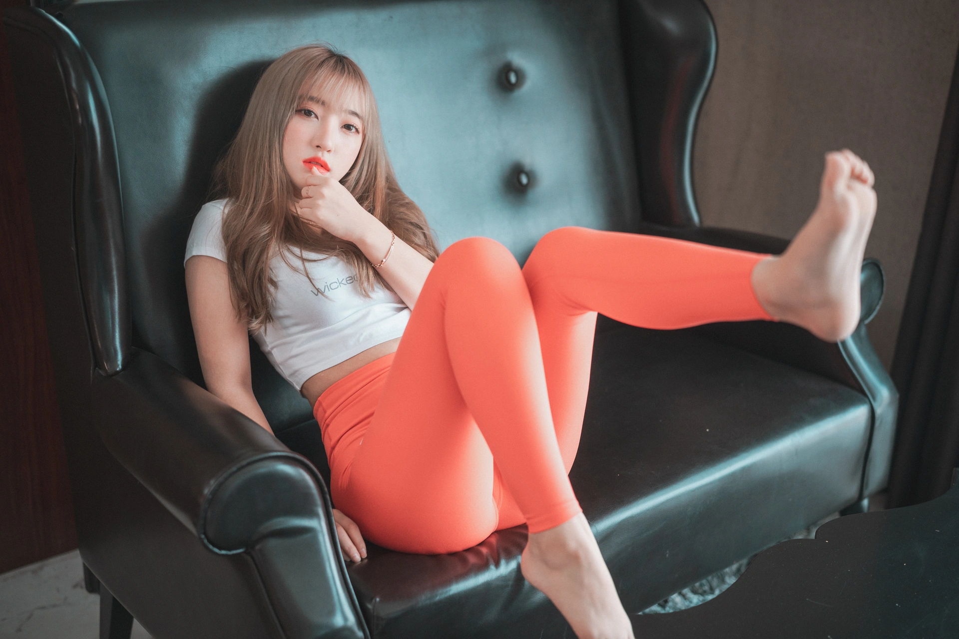 066.[DJAWA] Rahee - Red Orange & Cool Mint 1